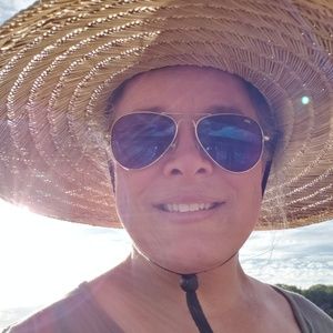 Meet your Posher, Tisha